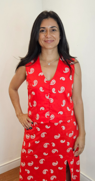 BLUSA BORDADA VERMELHA